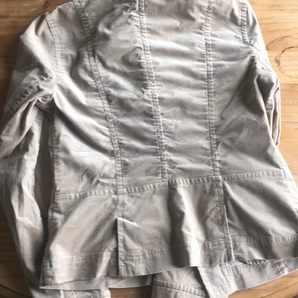 Loft velvet blazer tan color sz 6 - Picture 7 of 10